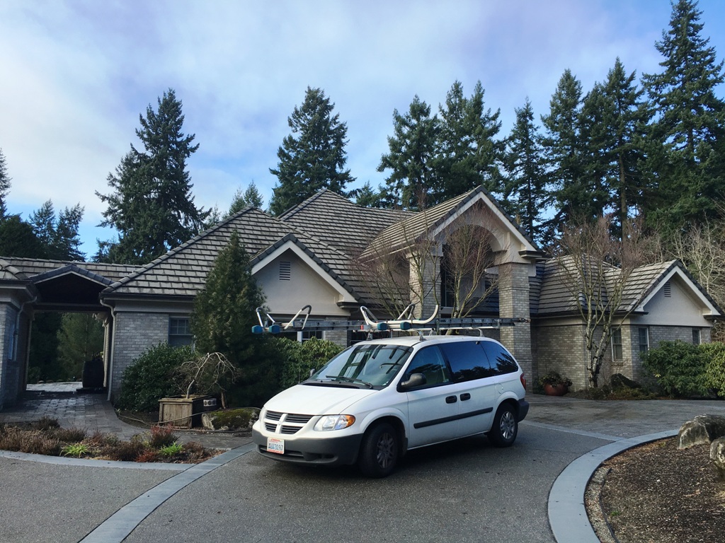 Renton, Bellevue, Redmond and Eastside, roof and window cleaning, gutter cleaning service